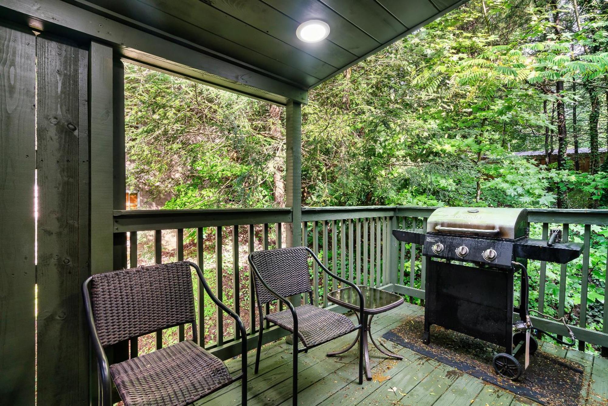 Mama Bear'S Moonshine Ridge Villa Gatlinburg Dış mekan fotoğraf